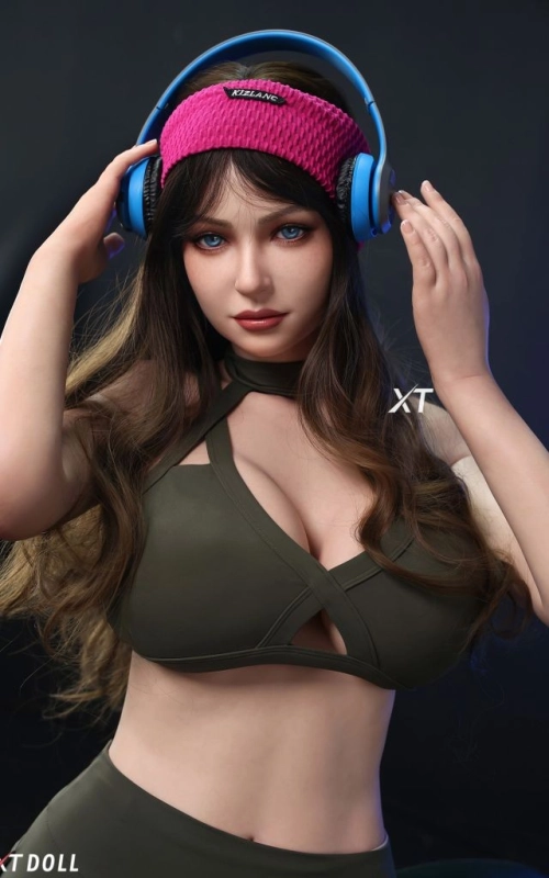 Nelia, tu deliciosa gordibuena • SiliconGirls