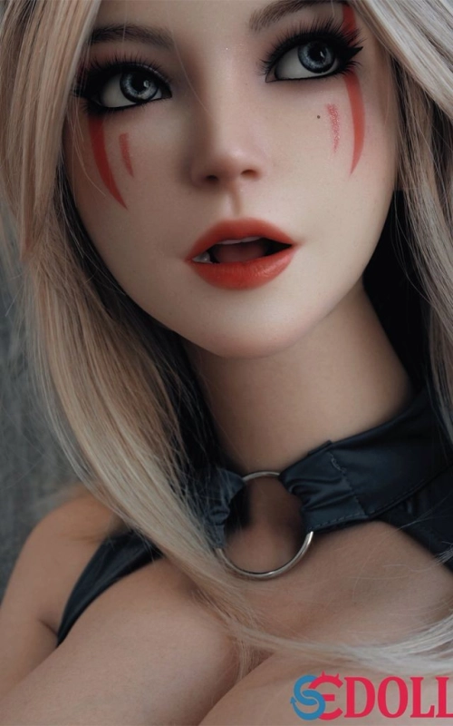 Arianna, una elfa muy servicial • SiliconGirls