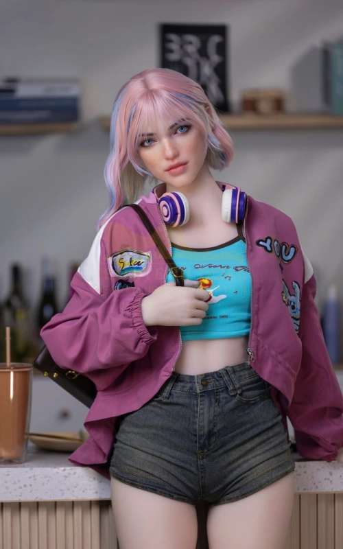 Cloe, ansiosa por se conhecerem intimamente • SiliconGirls