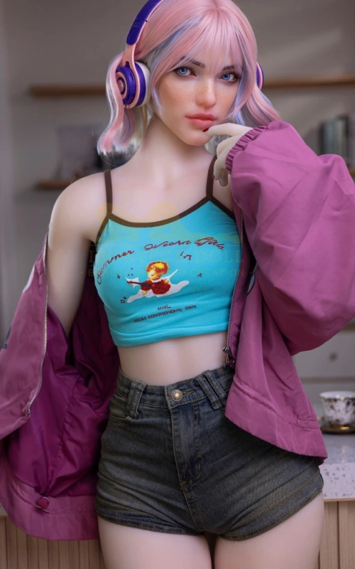 Cloe, ansiosa por se conhecerem intimamente • SiliconGirls