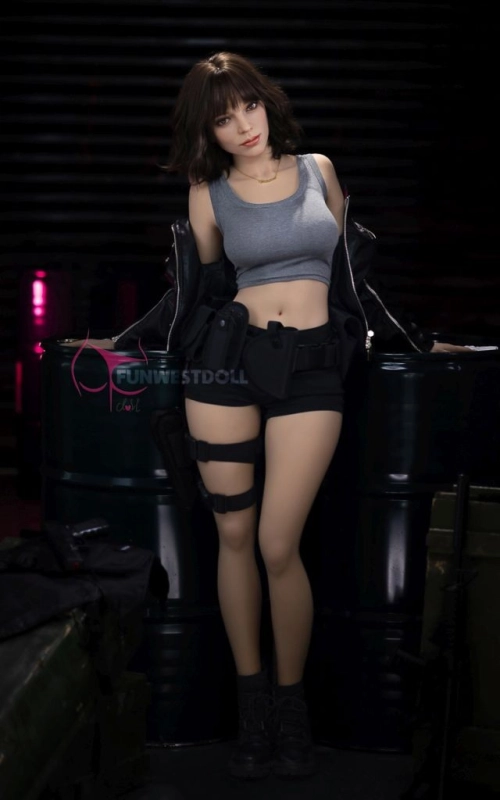 Eve, con licencia para follar • SiliconGirls