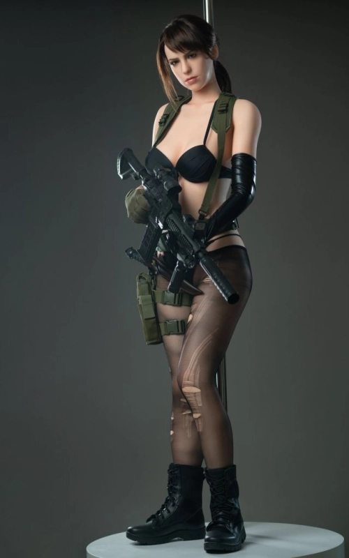 Quiet, la mujer más seductora de metal gear • SiliconGirls