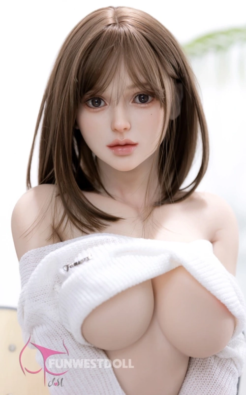 Lilu, tu compañera de piso • SiliconGirls