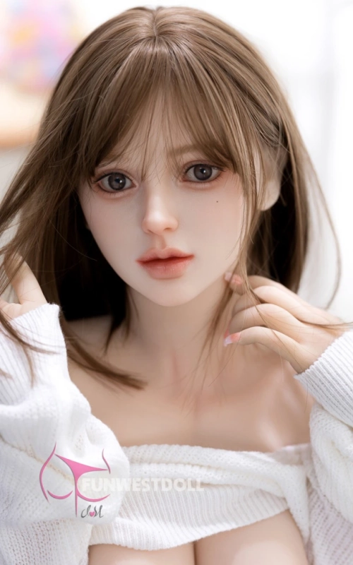 Lilu, tu compañera de piso • SiliconGirls