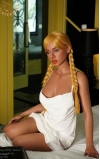 Salma, sensualmente doce • SiliconGirls
