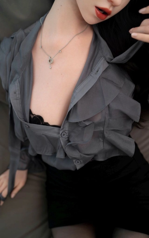 Malin, tu dulce y sensual chica • SiliconGirls