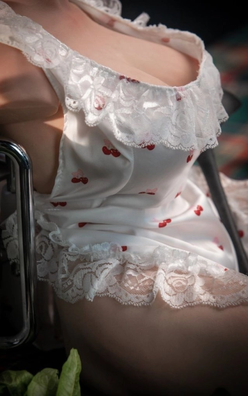 Torso Lauren da LoveNestle • SiliconGirls