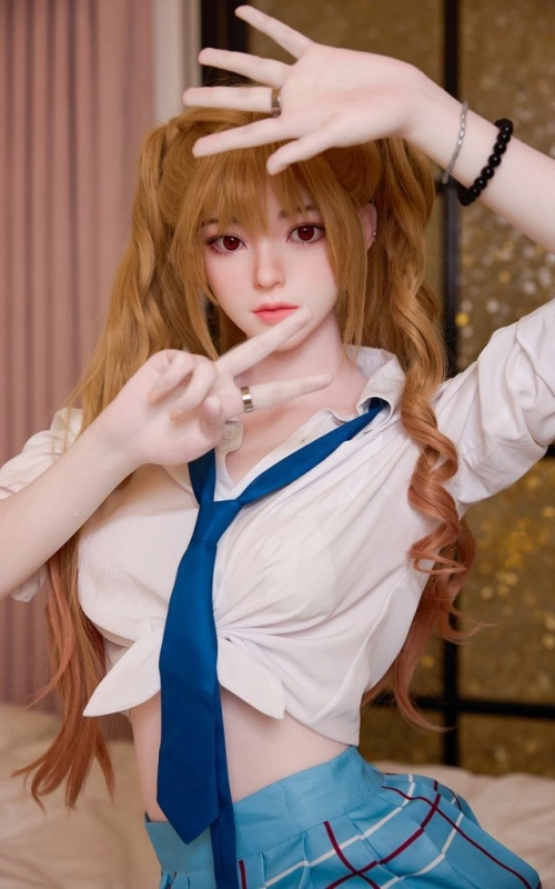 Asuka, a tua doce e intensa tsundere • SiliconGirls