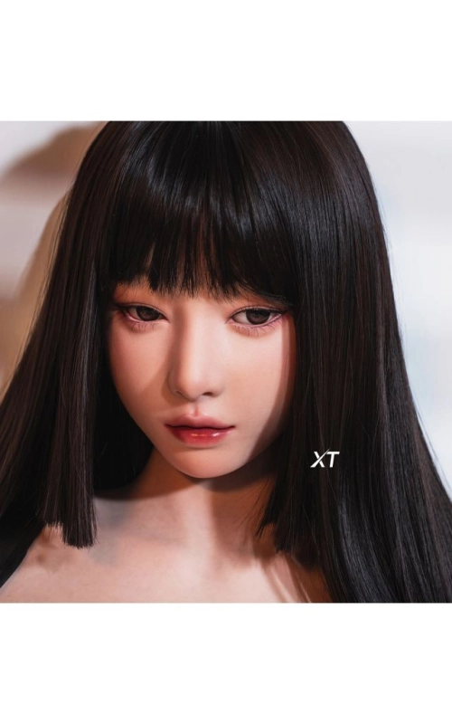 Naoko, tu chica alegre y desinhibida • SiliconGirls
