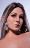 Alessia, a tua namorada glamorosa • SiliconGirls