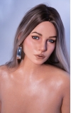 Alessia, a tua namorada glamorosa • SiliconGirls