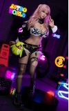 Lilian, una chica dispuesta a todo • SiliconGirls