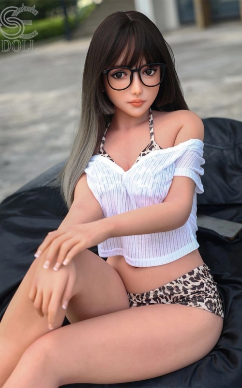 Yuko, juventude e beleza • SiliconGirls