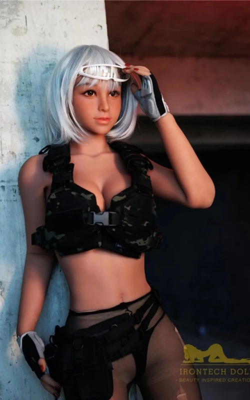 Manami, puro escándalo • SiliconGirls