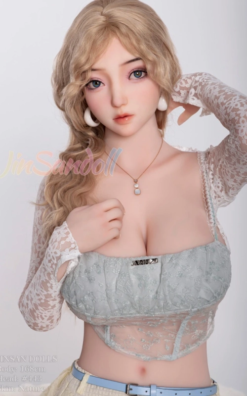 Liu, tu chica curvy oriental • SiliconGirls