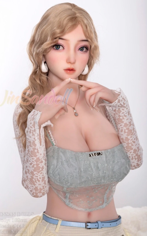 Liu, tu chica curvy oriental • SiliconGirls