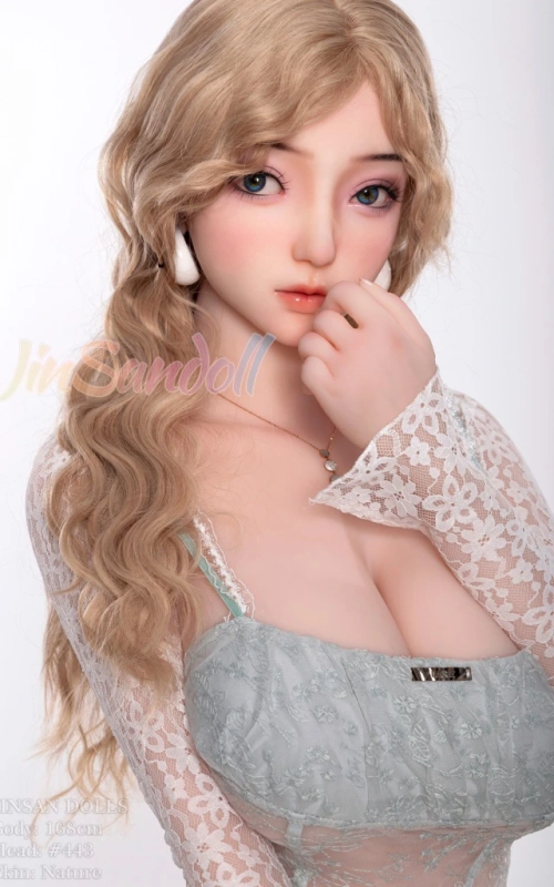 Liu, tu chica curvy oriental • SiliconGirls