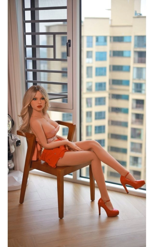 Ylia, a tua musa do amor • SiliconGirls