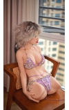 Torso Blaze, la rebelde fiestera • SiliconGirls