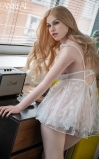 Vannya, uma beleza marota e deslumbrante • SiliconGirls