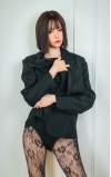 Arin, una mujer con mucho glamour • SiliconGirls