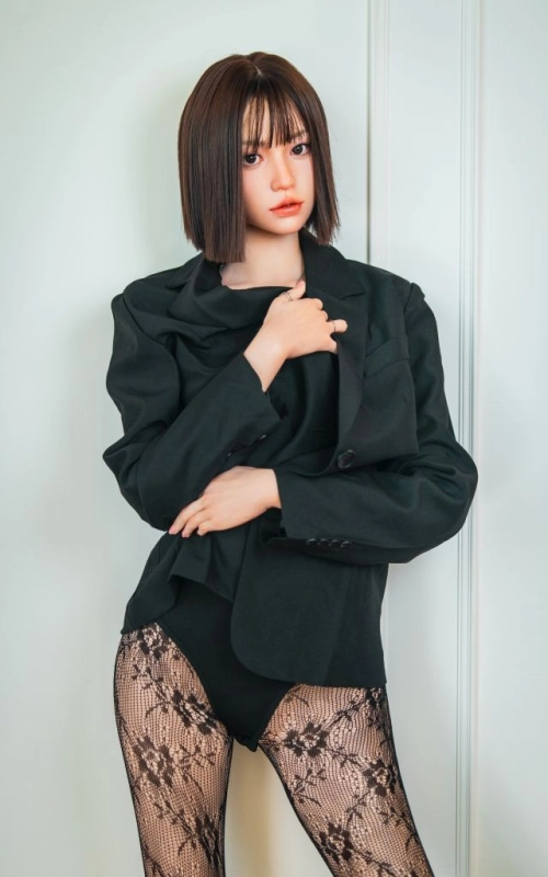 Arin, una mujer con mucho glamour • SiliconGirls