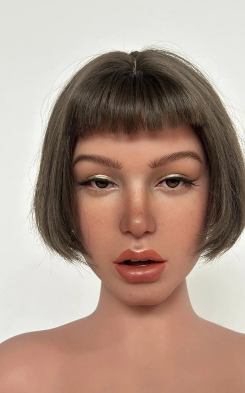 Alisa, toda una loba • SiliconGirls