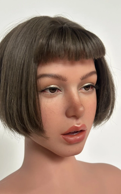 Alisa, toda una loba • SiliconGirls