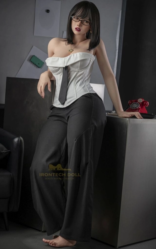Miyao, a professora sensual • SiliconGirls