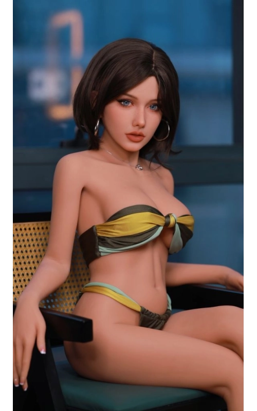 Annelie, uma rapariga com vontade de amar • SiliconGirls