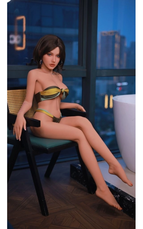 Annelie, uma rapariga com vontade de amar • SiliconGirls