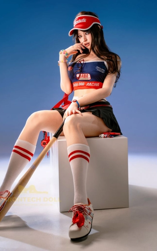 Xinyue, la jugadora de béisbol más ardiente • SiliconGirls