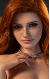 Poppy, mistura de elegância e sensualidade • SiliconGirls