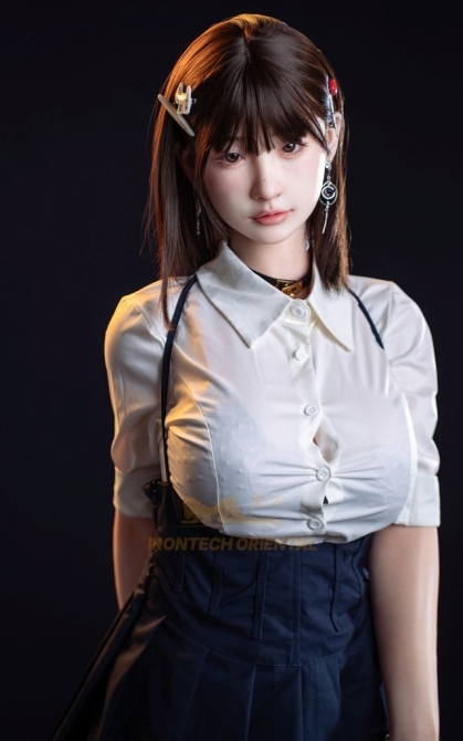 Yui, a tua namorada doce e encantadora • SiliconGirls