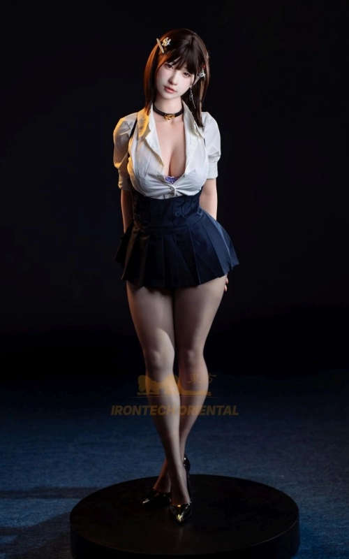 Yui, a tua namorada doce e encantadora • SiliconGirls