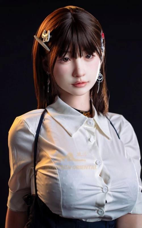 Yui, a tua namorada doce e encantadora • SiliconGirls