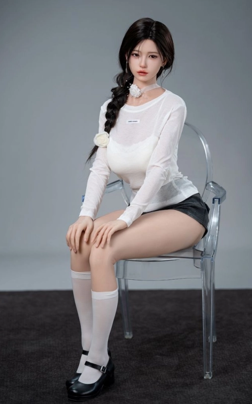 Liang, radiante e agradecida • SiliconGirls