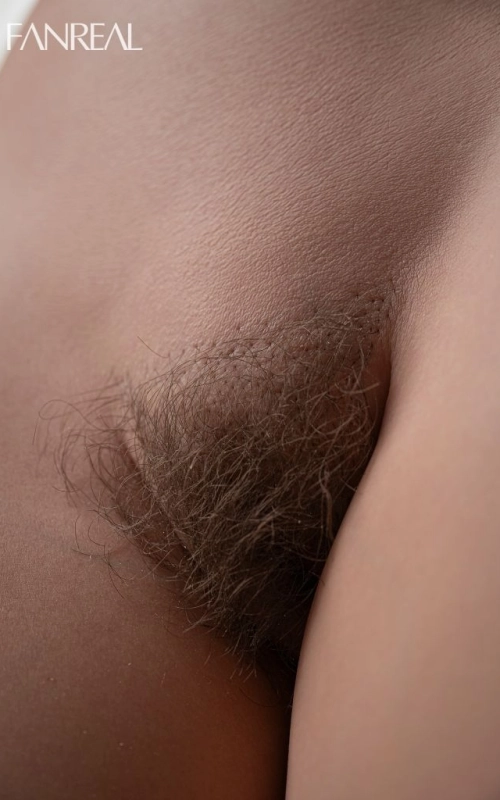Liria, una rubia muy explosiva • SiliconGirls
