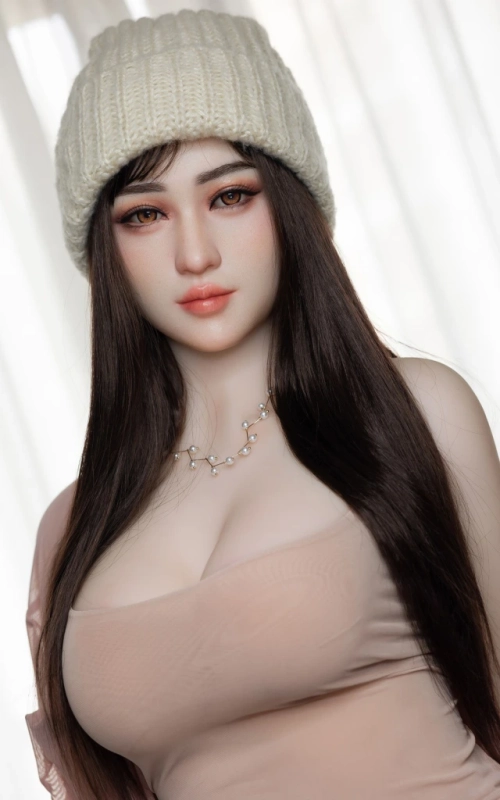 Airina, una joven muy excitante • SiliconGirls