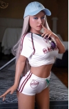 Avery, a modelo que rouba todos os olhares • SiliconGirls