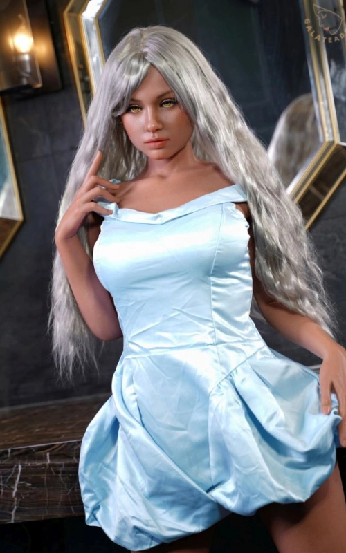 Crystal, dulzura con un lado muy picante • SiliconGirls