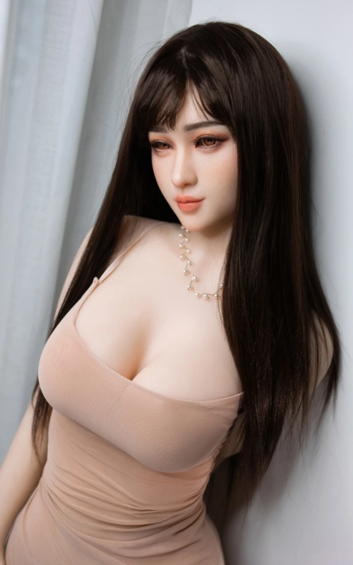 Airina, una joven muy excitante • SiliconGirls