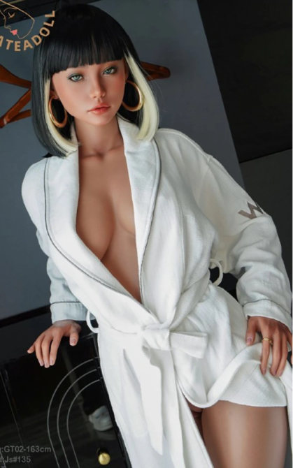 Motoko, tu bella y sexy asiática • SiliconGirls