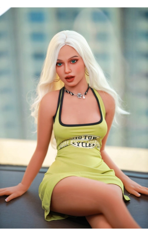 Jade modesta e leal • SiliconGirls