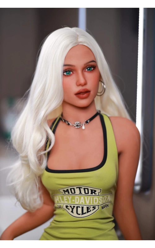 Jade modesta e leal • SiliconGirls