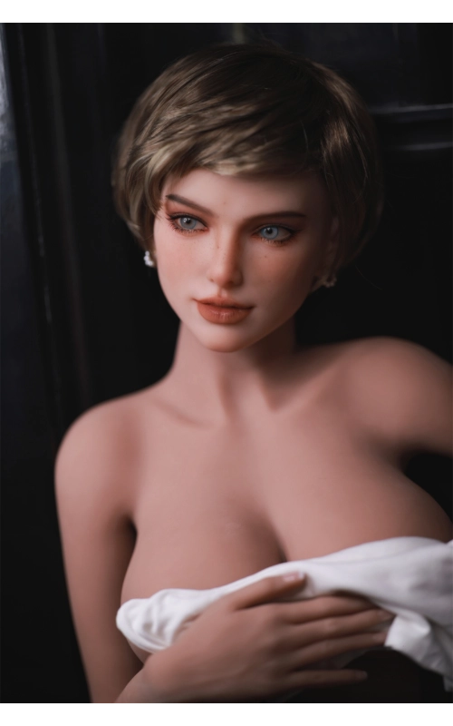 Kate joven y EXPLOSIVA • SiliconGirls