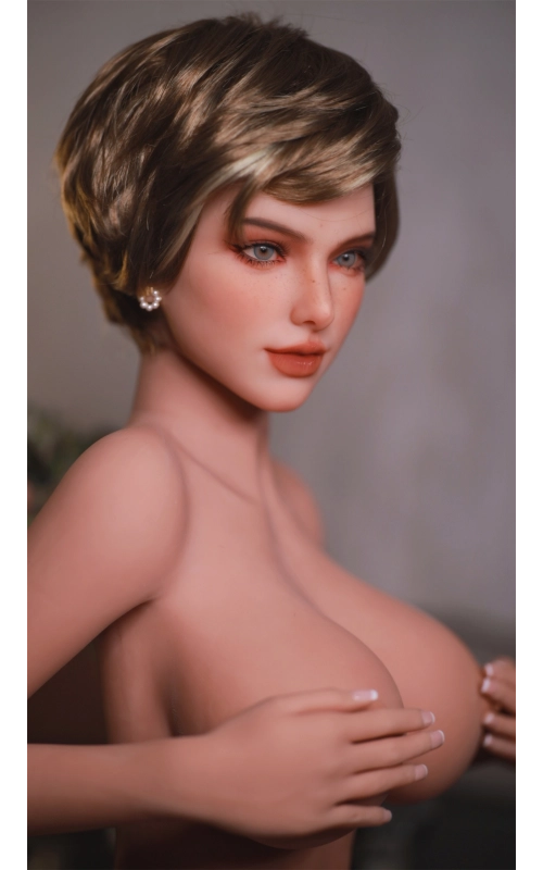 Kate joven y EXPLOSIVA • SiliconGirls