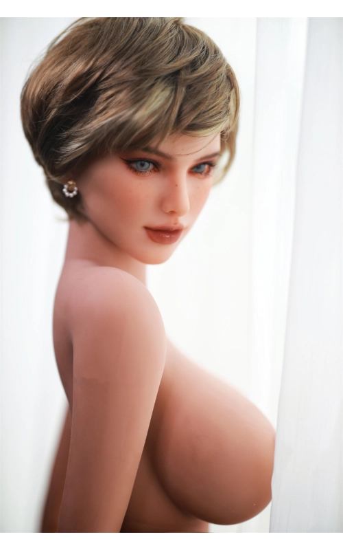 Kate joven y EXPLOSIVA • SiliconGirls