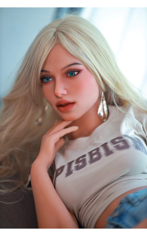 Lilly modosa y leal • SiliconGirls