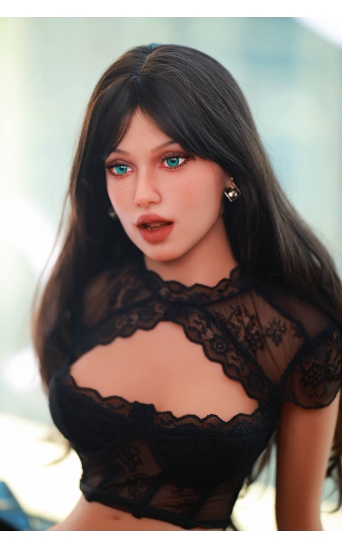 layla-158a-53-dutchdoll